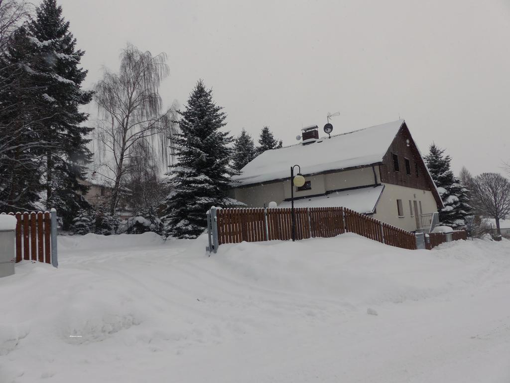 Haus Tolstejn Jiretin pod Jedlovou Exterior foto