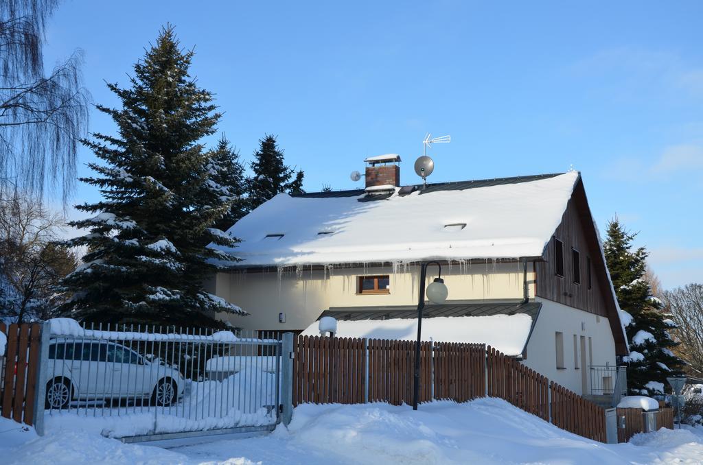 Haus Tolstejn Jiretin pod Jedlovou Exterior foto