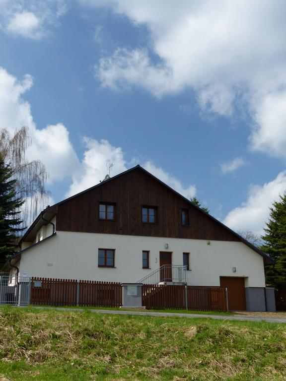 Haus Tolstejn Jiretin pod Jedlovou Exterior foto